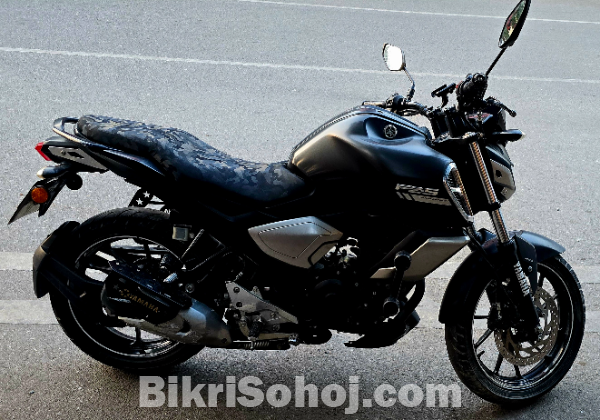 Yamaha fzs v3